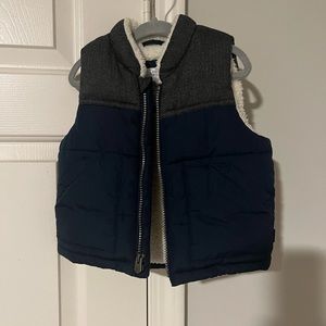 Gap infant vest